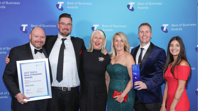 Para pemenang Telstra Best of Business Awards 2023